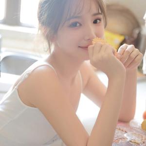 日本厕所偷拍拉屎大便
